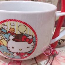 ♥小花花日本精品♥HelloKitty樂園陶瓷馬克杯杯麵碗湯杯碗附湯匙單耳手把11231707