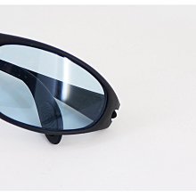 【My Eyes 瞳言瞳語】Killer Loop義大利時尚年輕品牌 霧黑色運動型太陽眼鏡 藍紫色鏡片 (K1019)