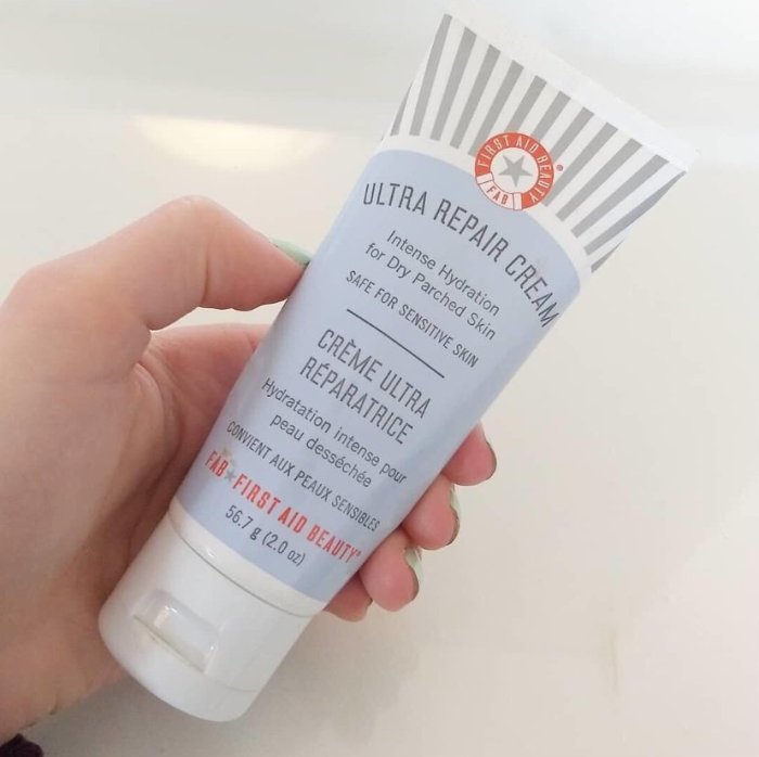 💯英國原裝【現貨秒寄】美國First Aid Beauty FAB SOS燕麥保濕霜 超驚人修復全能慕斯