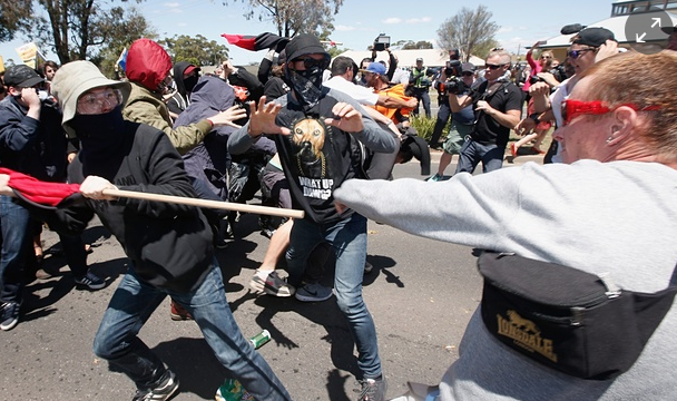 Six arrested at Reclaim Australia rally - Yahoo7