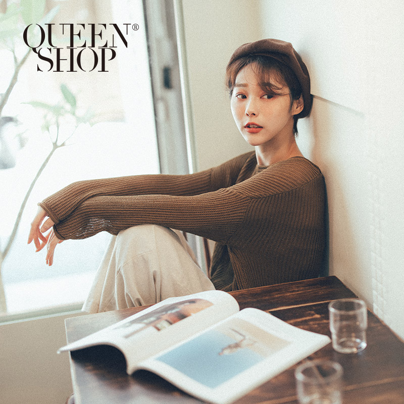 Ｑｕｅｅｎ Ｓｈｏｐ【01012341】圓領透膚針織上衣 三色售＊現+預＊