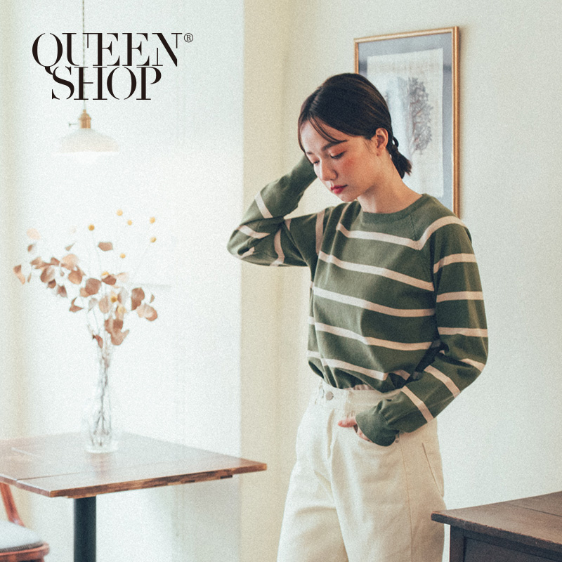 Ｑｕｅｅｎ Ｓｈｏｐ【01012314】條紋配色針織衫 兩色售＊現+預＊