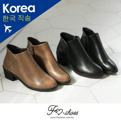 靴．素雅皮革微V口低跟短靴-FM時尚美鞋-韓國精選．PURE