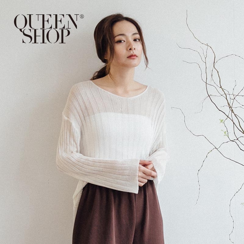 Ｑｕｅｅｎ Ｓｈｏｐ【01012273】簡約好感素色簍空造型長袖針織上衣 兩色售＊現+預＊