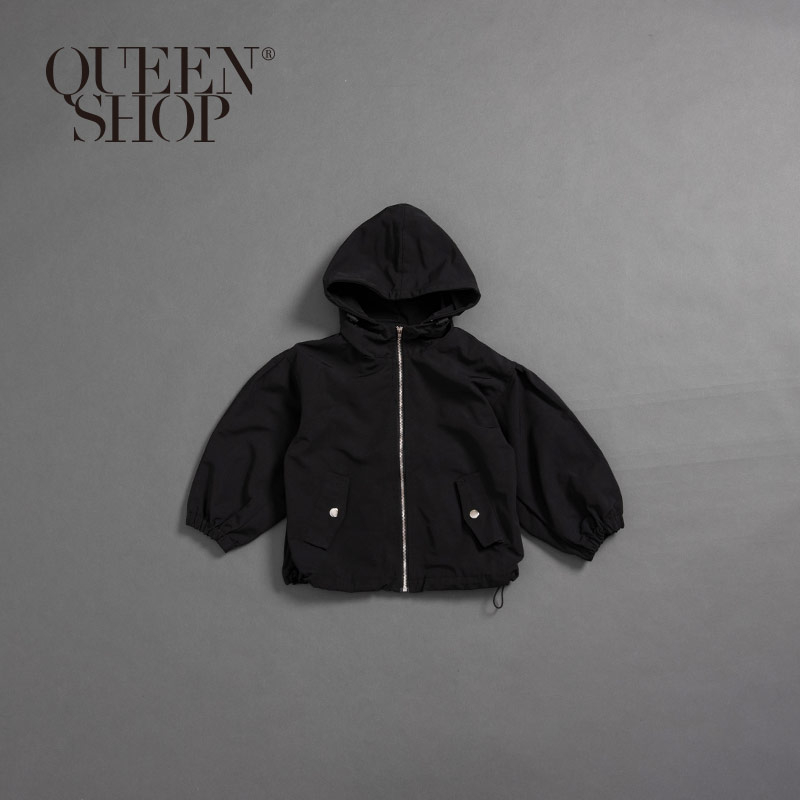 Ｑｕｅｅｎ Ｓｈｏｐ【02040624】童裝 親子系列 滑面連帽風衣外套＊現+預＊