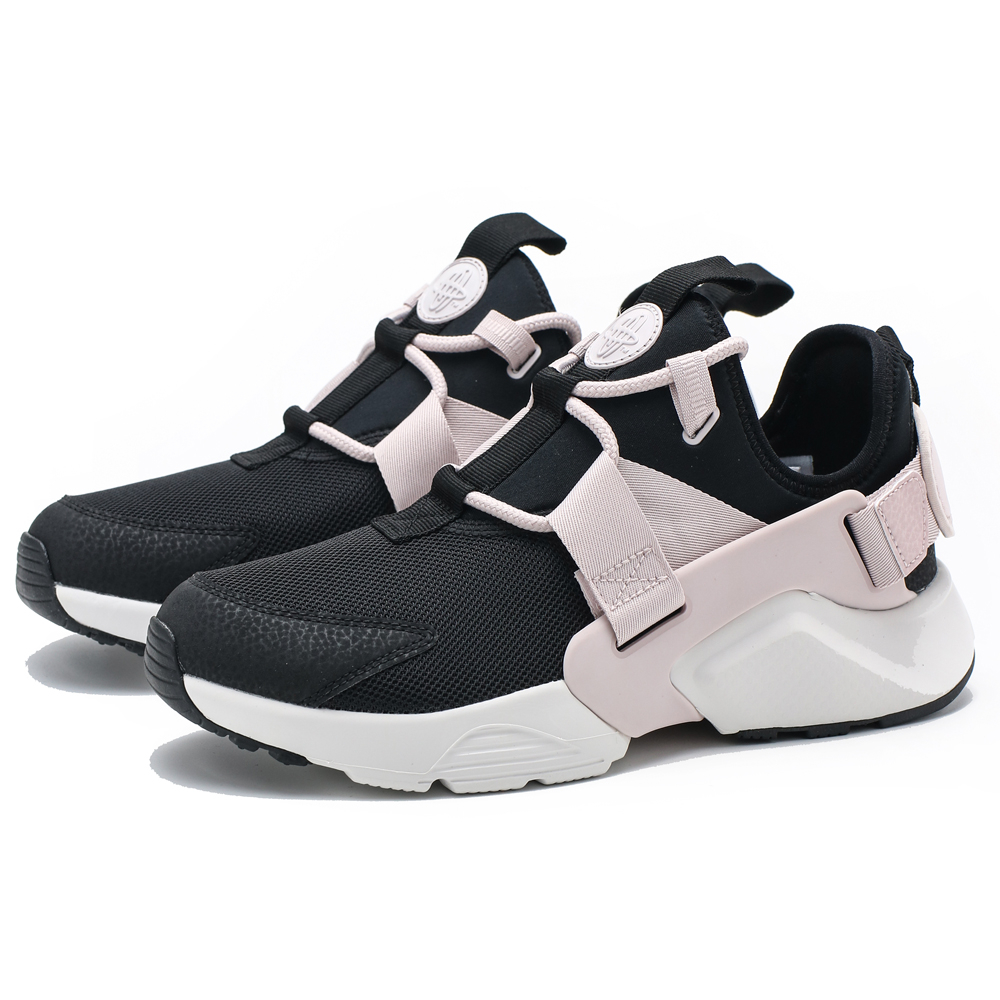 NIKE WMNS AIR HUARACHE CITY LOW 黑粉 武士 女 (布魯克林) AH6804-013