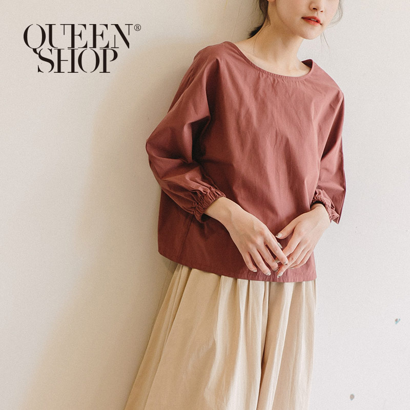 Ｑｕｅｅｎ Ｓｈｏｐ【01096330】純色美背後綁帶上衣 兩色售＊現+預＊