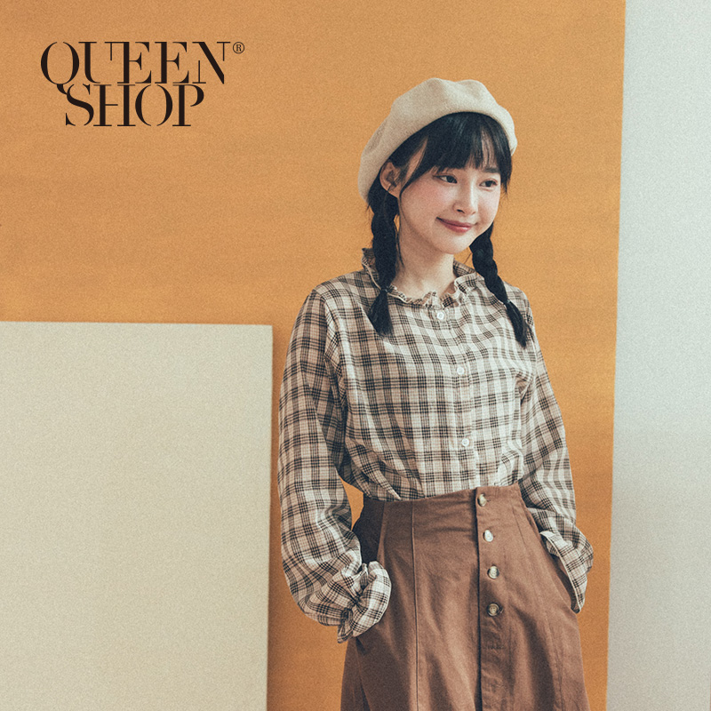 Ｑｕｅｅｎ Ｓｈｏｐ【01096440】荷葉領小格紋上衣 ＊現+預＊