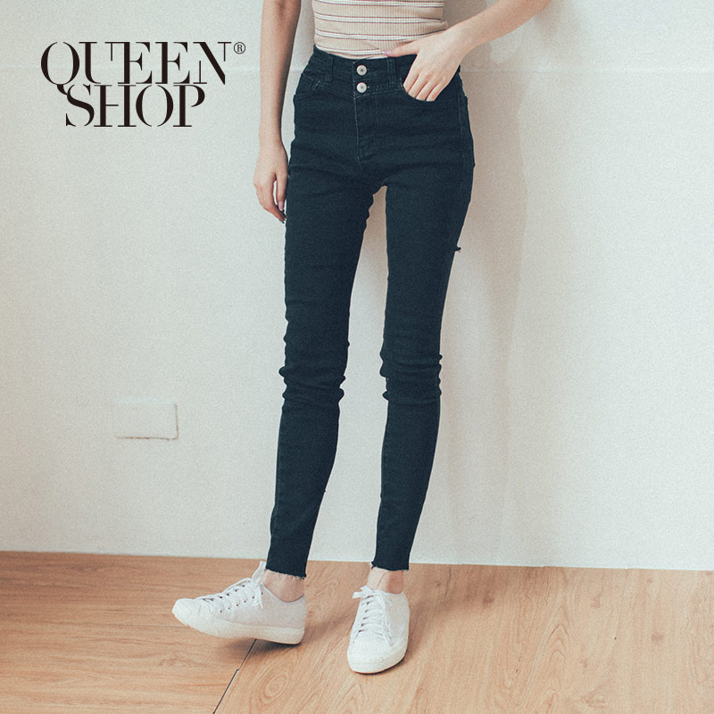 Ｑｕｅｅｎ Ｓｈｏｐ【04011352】鬚邊雙釦窄管牛仔褲 S/M/L/XL＊現+預＊