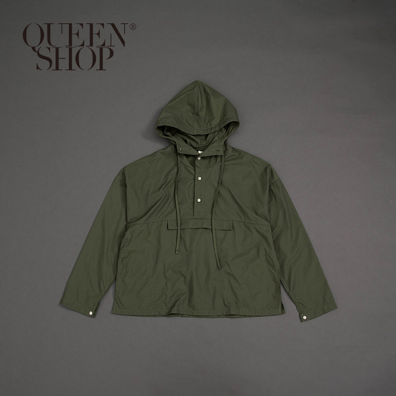 Ｑｕｅｅｎ Ｓｈｏｐ【01096334】 休閒素色防風連帽上衣 兩色售 1/2＊現+預＊