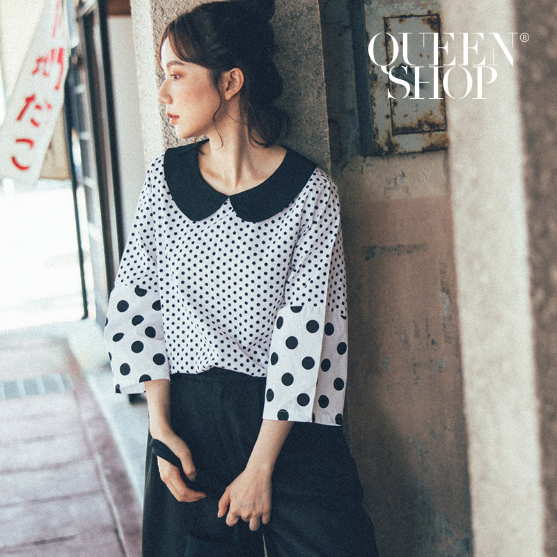 Ｑｕｅｅｎ Ｓｈｏｐ【01096309】大小點點拼接造型上衣＊現+預＊