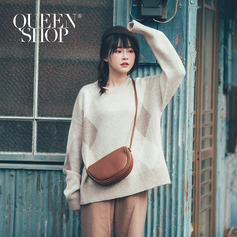 Ｑｕｅｅｎ Ｓｈｏｐ【01070934】菱格紋造型毛衣＊現+預＊