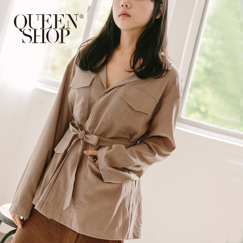 Ｑｕｅｅｎ Ｓｈｏｐ【02071156】大口袋西裝領腰綁帶外套 兩色售＊現+預＊