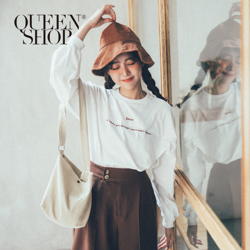 Ｑｕｅｅｎ Ｓｈｏｐ【01038033】字母刺繡圖案長袖棉質上衣＊現+預＊