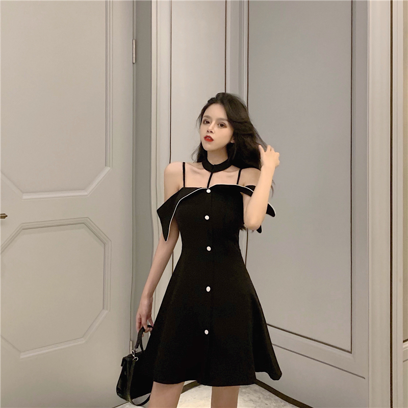 VK旗艦店 韓國風一字領性感單排扣短袖洋裝