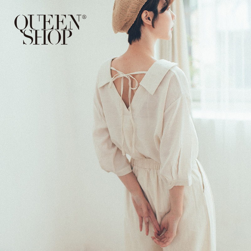 Ｑｕｅｅｎ Ｓｈｏｐ【01096377】V領造型後綁帶上衣 兩色售＊現+預＊