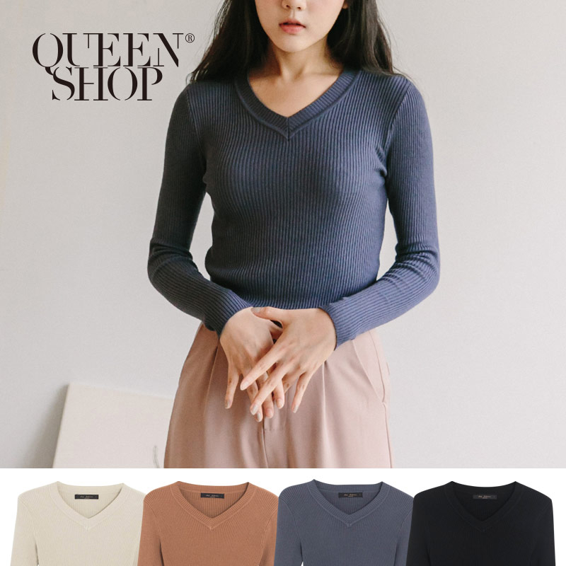 Ｑｕｅｅｎ Ｓｈｏｐ【01012346】簡約素色坑條針織合身V領上衣 四色售＊現+預＊