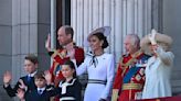 Charles, William, Kate... La famille royale réunie au balcon de Buckingham pour l'anniversaire du roi