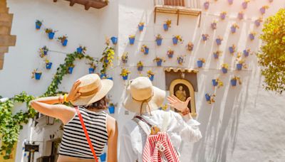 Flores, tradición y comunidad en el barrio viejo cordobés