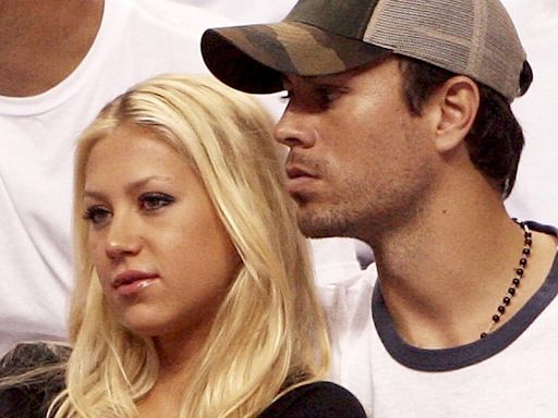 Anna Kournikova Shares Rare Selfie of Husband Enrique Iglesias & Son Nicholas for Father’s Day!