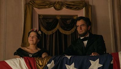 Thriller ‘Manhunt’ Takes Unique Path In Showing The Aftermath Of Lincoln’s Assassination