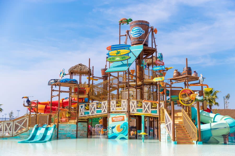 Child dies at Orange County water park