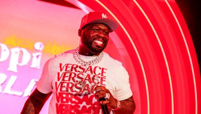 50 Cent Plays Surprise Set at Pop-Up Shop in New York