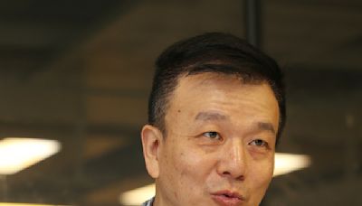 遭學長轟悖離校訓 于北辰：怎沒看到你批評「那位退將」 - 政治