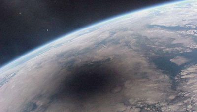 #AstroMiniBR: o grande eclipse da América do Norte visto do espaço!
