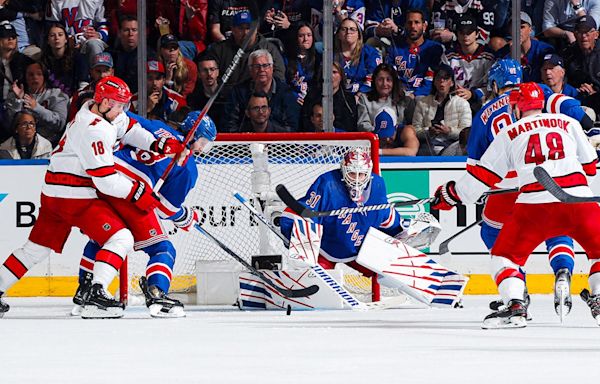 ESPN cuts away from crucial closing seconds of Rangers-Hurricanes playoff game: 'Absolutely terrible'