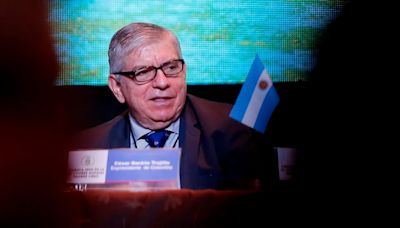 Expresidente César Gaviria exigió un recuento de votos en Venezuela con supervisión internacional, como “mínimo”