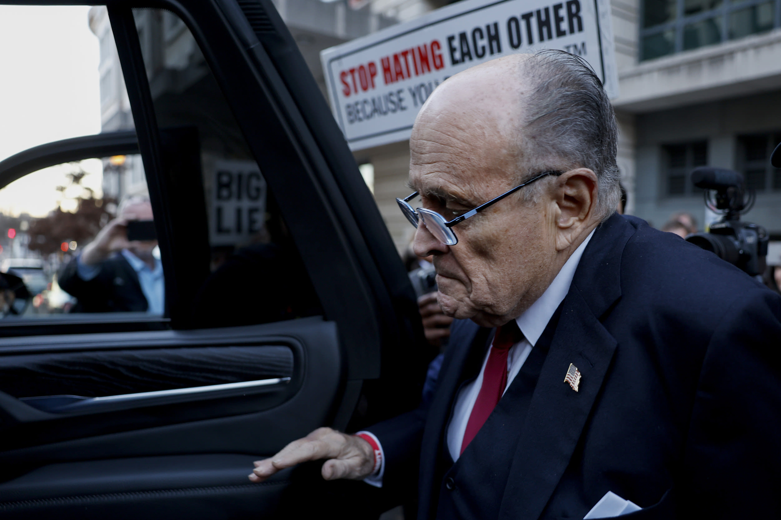 Rudy Giuliani's credit card reveals "unauthorized payments": Court filing