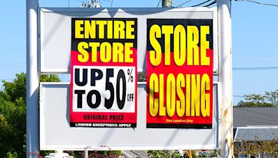 US discount retailer announces closing down sale at hundreds of stores