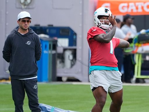 Chris Perkins: Here are the three offensive positions I’m most excited to see at Dolphins minicamp