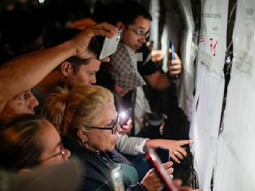 Venezuelans vote in crucial presidential election as opposition signal high voter turnout | CNN