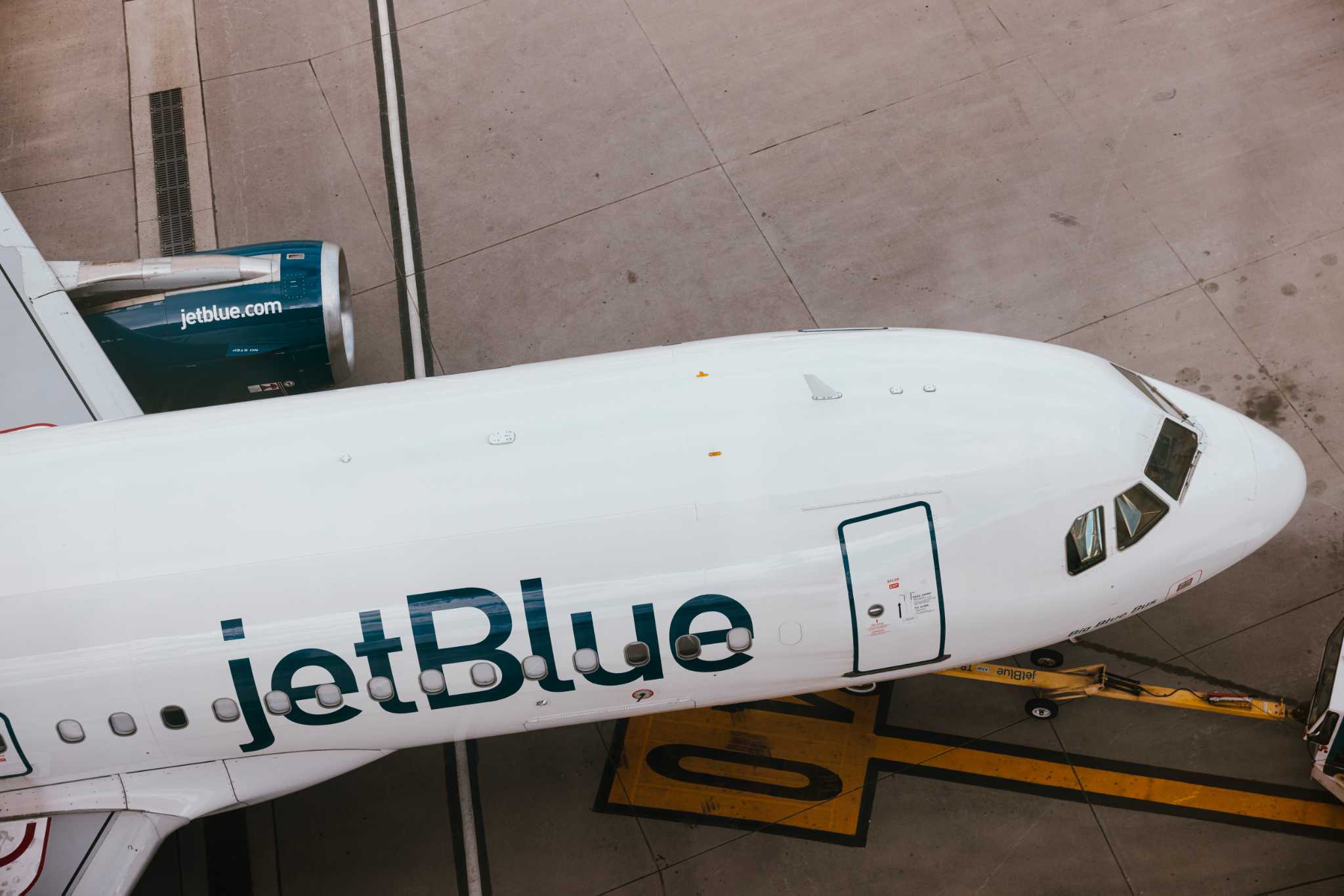 JetBlue tumbles most since 2020 on Latin America misstep