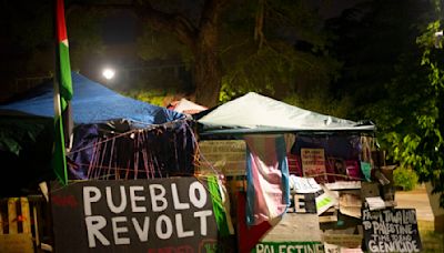 Gaza Solidarity Encampment defies UNM’s ultimatum for 12 hours before State Police arrive