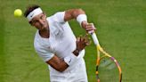 Nadal se retira por lesión, vuelve a pista y vence a su rival para pasar a semifinales de Wimbledon