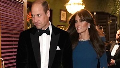 Kate e William chocam com detalhe inusitado em foto do aniversário de casamento