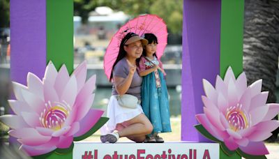 Photos: At LA Lotus Festival, a Philippine tradition glows