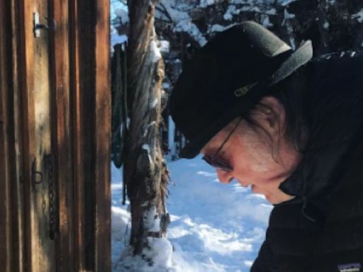 Did Neil Young Cancel Remainder of Crazy Horse Tour Amidst Illness? Find Out