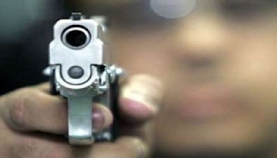 Three arrested for robbing a man of Rs 10 lakh at gunpoint in North Delhi