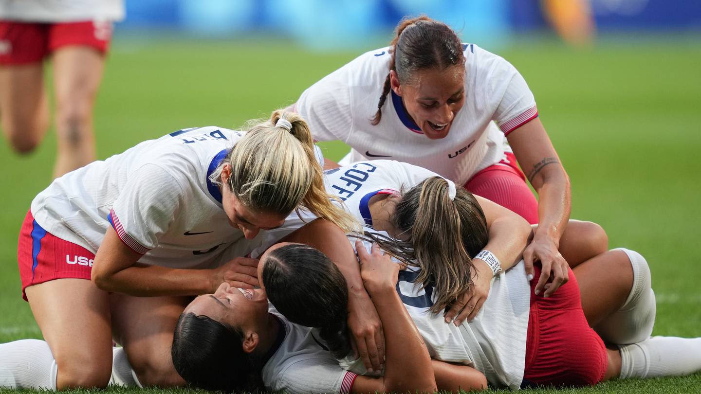 'I want them to suffer': How Emma Hayes, an ultramarathoner and 'pain caves' inspired USWNT to Olympic final