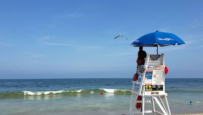 ‘Swim across it like your backyard pool’: Lifeguards offer rip current safety tips for Memorial Day weekend - WTOP News