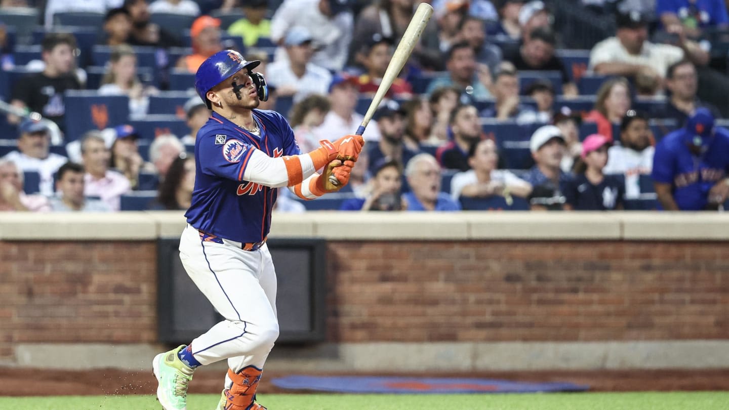 New York Mets' Catcher Joins Pair of Hall of Famers in Home Run History