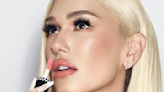 Gwen Stefani’s fauxhawk hairstyle is giving punk rock chic