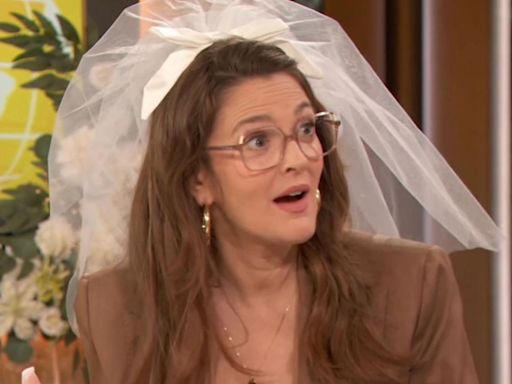 Drew Barrymore says she just learned what a "vedgie" is: "I certainly know what a camel toe is!"