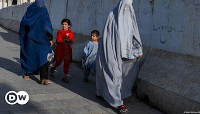 EU top court rules Afghan women are a persecuted group – DW – 10/04/2024