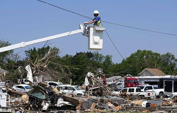 Twister’s devastation sinking in for Iowans | Arkansas Democrat Gazette