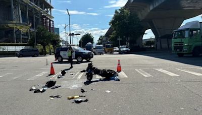 台中砂石車疑闖紅燈撞機車 騎士噴飛命危